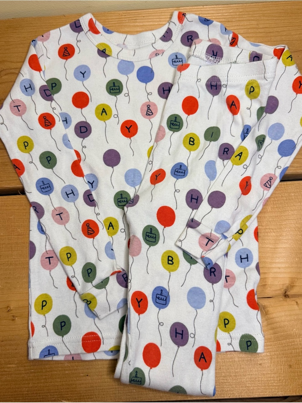 Baby Gap Girls Boys Unisex Pajamas Organic  Happy Birthday party Balloons Sz 5T
